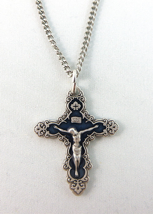 Pendentif Crucifix bleu en étain
